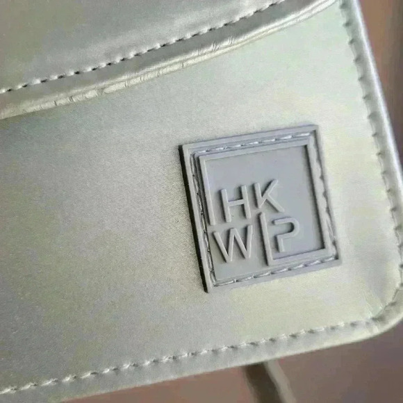Brand New IHKWIP Convertible Wear Everywhere RFID Wallet Crossbody Silver Color - Picture 13 of 13